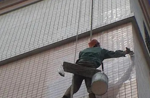 常德市卫生间漏水维修公司分享下常德市外墙防水的必要性。